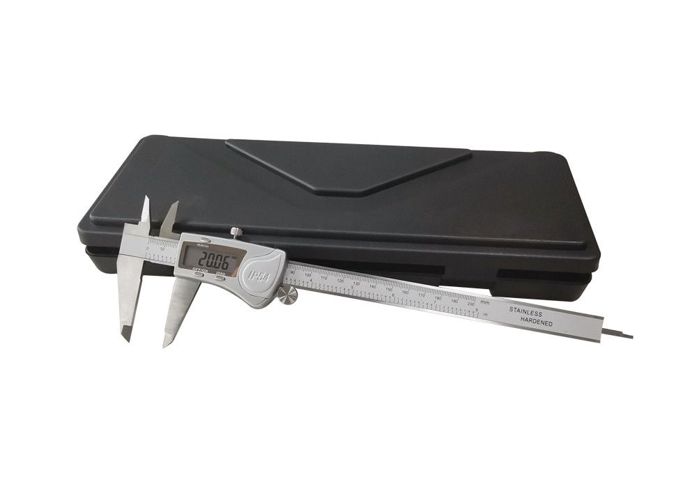 IP54 Digital Caliper with Metal Housing 0-200mm LCD Display Precision Measuring Tool