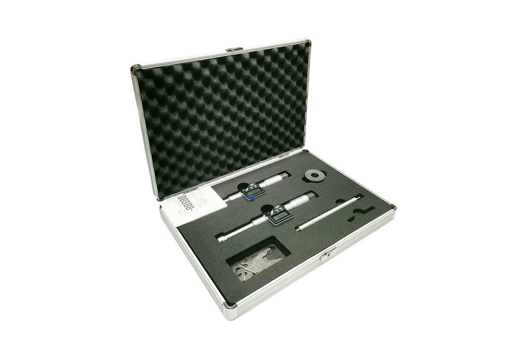 Digital Three Point Internal Micrometer Set IP65 Waterproof with Case 12-20mm Range